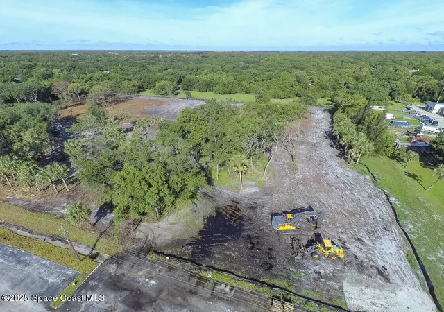 Photo 1 of Land for sale at 3200 Aurora Rd, Melbourne, FL 32934 | MLS# 1084057 | Listing updated on 2026-09-06