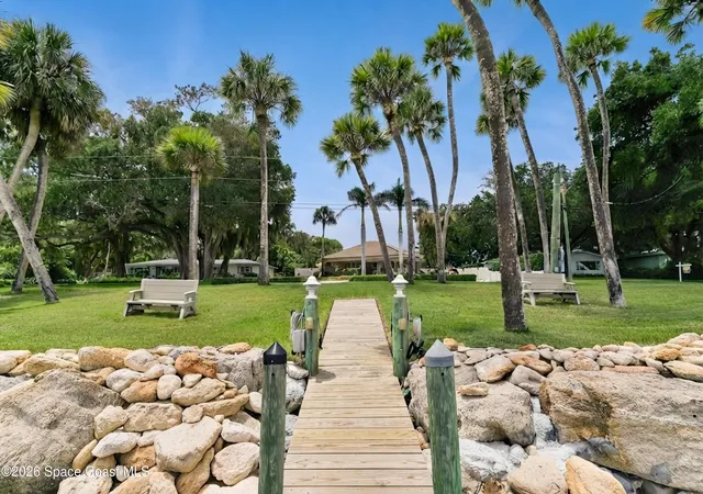 Photo 3 of Single family home for sale at 949 N Indian River Dr, Cocoa, FL 32922 | MLS# 1084172 | Listing updated on 2026-08-19