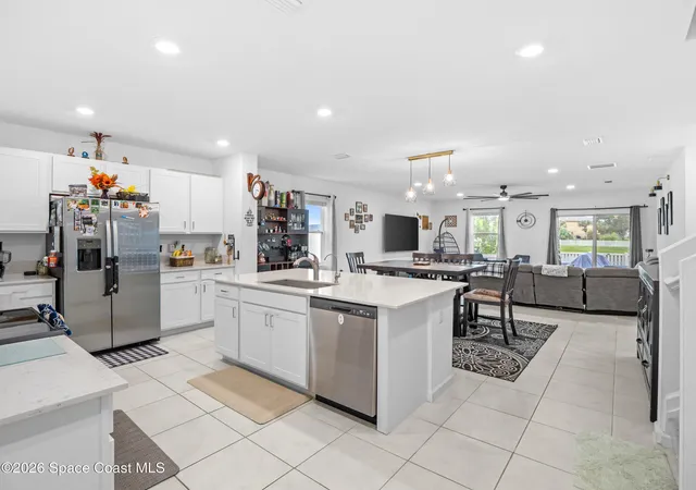 4th image of 2005 Diablo Cir Sw, Palm Bay, FL 32908 | MLS# 1084279