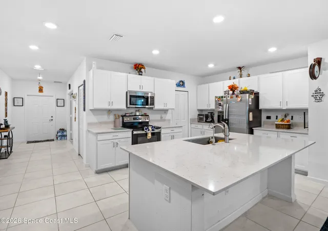 5th image of 2005 Diablo Cir Sw, Palm Bay, FL 32908 | MLS# 1084279