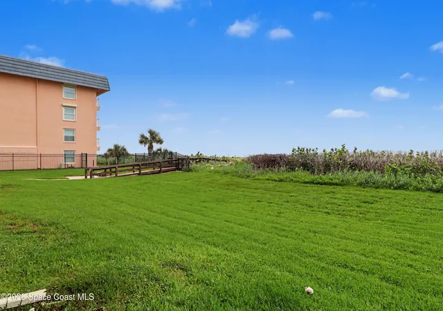 2nd image of 55 N 4Th St, Cocoa Beach, FL 32931