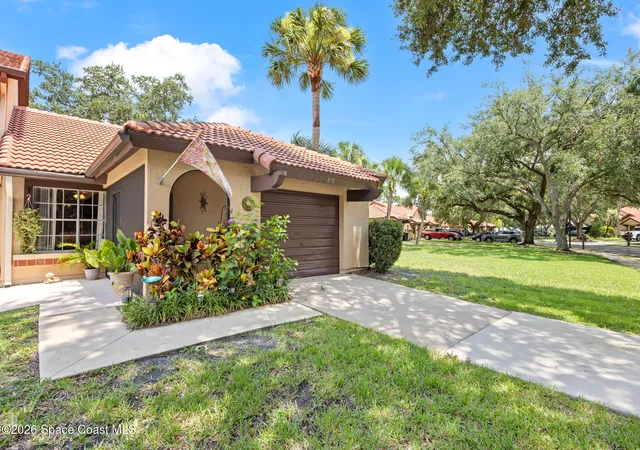 3rd image of 898 Brow Ct Ne, Palm Bay, FL 32905 | MLS# 1084486