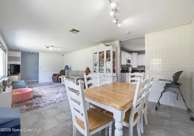Photo 4 of Sale Pending at 2300 Hall Rd, Malabar, FL 32950 | MLS# 1084327 | Listing updated on 2026-08-14