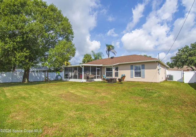 Photo 3 of Single family home for sale at 604 Carnival Ter, Sebastian, FL 32958 | MLS# 1084446 | Listing updated on 2026-09-17