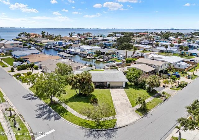 Photo 3 of Single family home for sale at 1655 S Shelter Trl, Merritt Island, FL 32952 | MLS# 1084546 | Listing updated on 2026-09-01