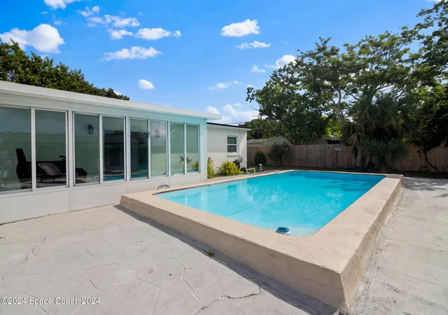 Photo 4 of Single family home for sale at 1843 Madison Ave, Melbourne, FL 32935 | MLS# 1084435 | Listing updated on 2026-08-13