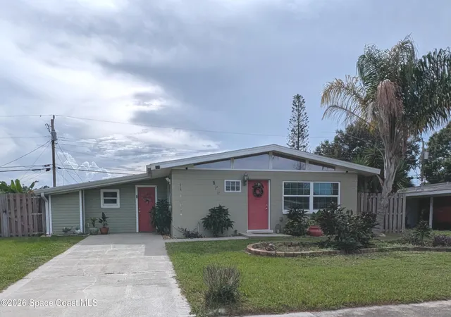 Photo 1 of Single family home for sale at 811 Cronin Ave, Melbourne, FL 32935 | MLS# 1084512 | Listing updated on 2026-08-21
