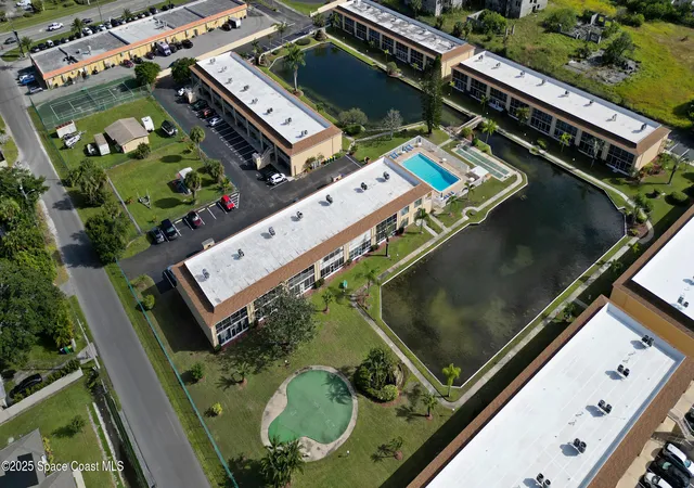 2nd image of 2135 N Courtenay Pkwy, Merritt Island, FL 32953