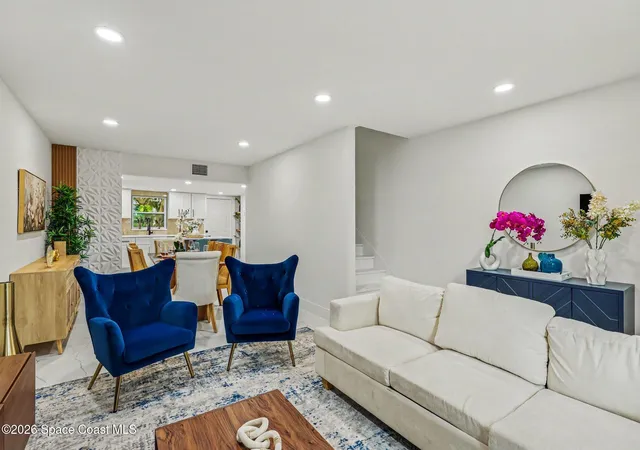 Listing Photo 4 - Condo for sale in building located at 1531 S Orlando Ave, Cocoa Beach, FL 32931