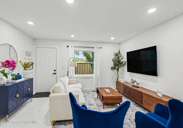 Listing Photo 5 - Condo for sale in building located at 1531 S Orlando Ave, Cocoa Beach, FL 32931