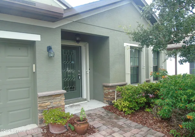 Photo 1 of Single family home for sale at 980 Dillard Dr Se, Palm Bay, FL 32909 | MLS# 1084505 | Listing updated on 2026-09-08