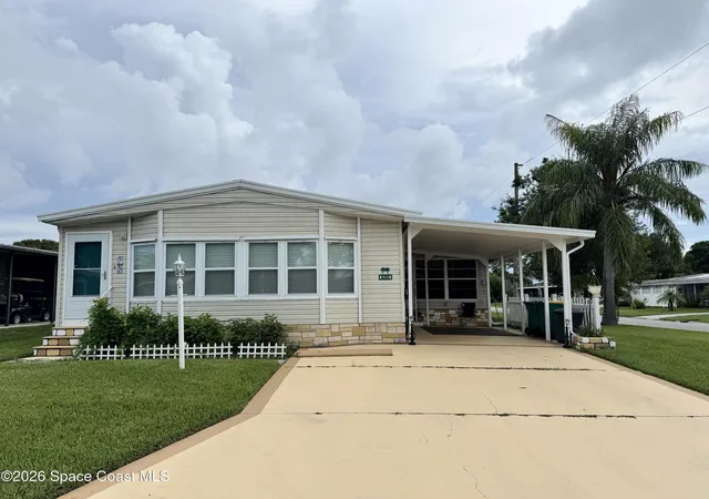 1st image of 600 N Dolphin Cir, Sebastian, FL 32976 | MLS# 1084522