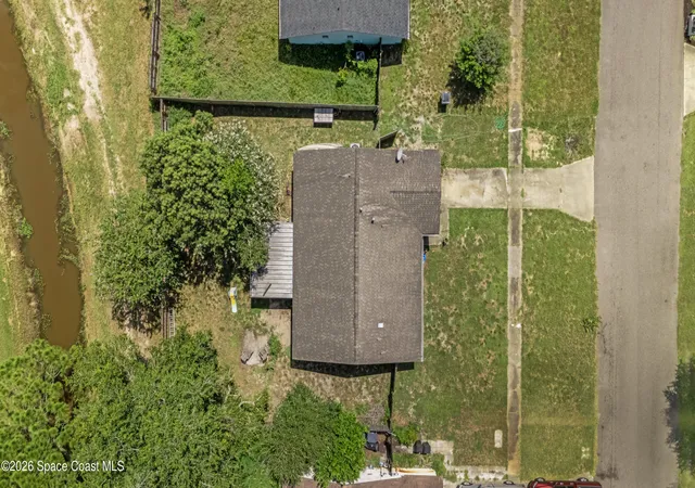 Photo 2 of Single family home for sale at 1705 Privateer Dr, Titusville, FL 32796 | MLS# 1084567 | Listing updated on 2026-08-27