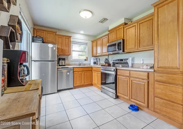 Photo 4 of Single family home for sale at 1705 Privateer Dr, Titusville, FL 32796 | MLS# 1084567 | Listing updated on 2026-08-27
