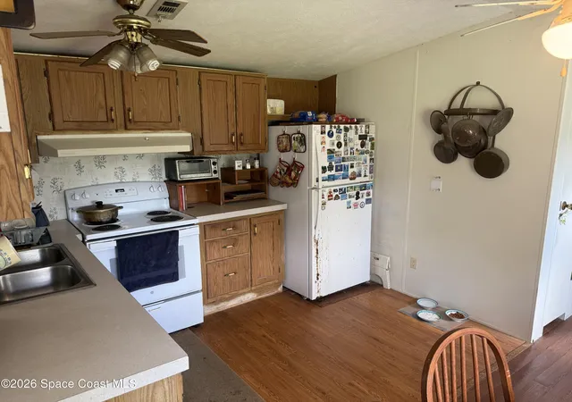 3rd image of 5185 Gandy Rd, Mims, FL 32754 | MLS# 1084570