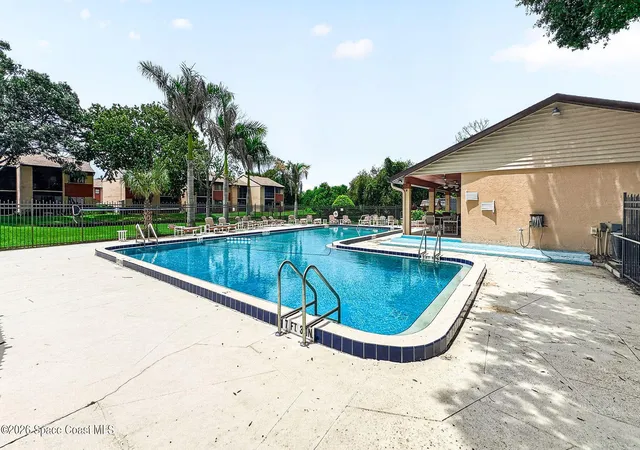 2nd image of 2345 Golf Lake Cir, Melbourne, FL 32935