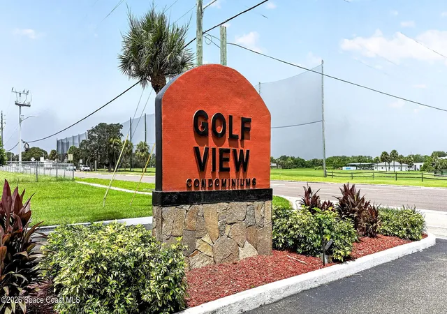 36th image of 2345 Golf Lake Cir #911, Melbourne, FL 32935 | MLS# 1084573