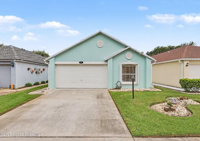 Photo 3 of Sale Pending at 2809 Maderia Cir, Melbourne, FL 32935 | MLS# 1084917 | Listing updated on 2026-08-31