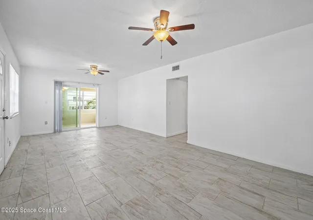Photo 4 of Single family home for sale at 907 Espanola Way, Melbourne, FL 32901 | MLS# 1085222 | Listing updated on 2026-08-18