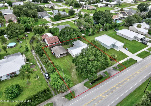 Photo 2 of Single family home for sale at 1275 27th Avenue, Vero Beach, FL 32960 | MLS# 1084610 | Listing updated on 2026-10-05
