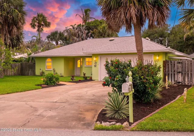 Photo 2 of Single family home for sale at 6820 Angeles Rd, Melbourne Beach, FL 32951 | MLS# 1084706 | Listing updated on 2026-09-15