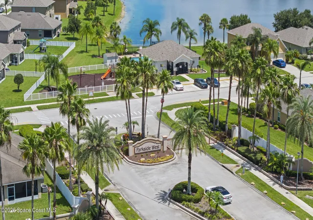 3rd image of 2033 Snapdragon Dr Nw, Palm Bay, FL 32907 | MLS# 1085068
