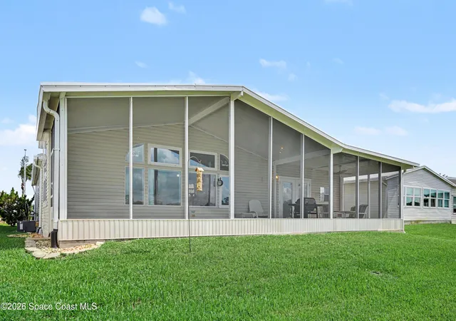3rd image of 325 Meridian Run Dr #300, Cocoa, FL 32926 | MLS# 1084759