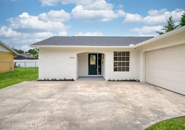 Photo 2 of Sale Pending at 456 Cart Ct, Kissimmee, FL 34759 | MLS# 1084688 | Listing updated on 2026-08-27