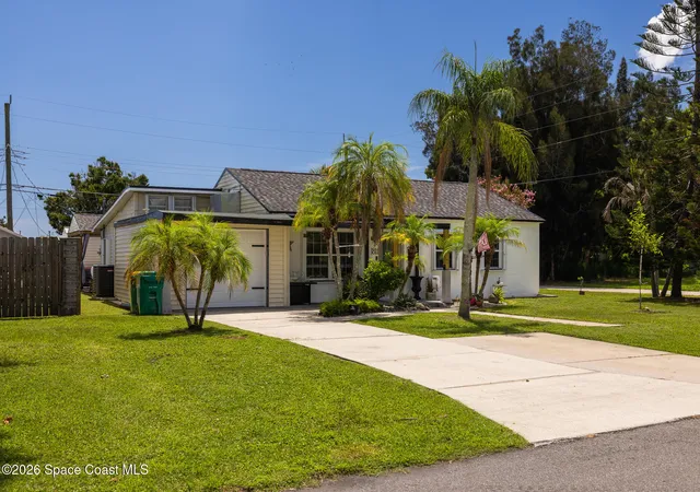 Photo 1 of Single family home for sale at 1811 S Park Ave, Melbourne, FL 32901 | MLS# 1085021 | Listing updated on 2026-08-27