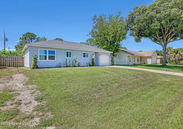 3rd image of 1012 Quail St Se, Palm Bay, FL 32909 | MLS# 1084823