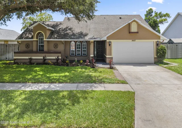 Photo 3 of Single family home for sale at 3657 Whisperwood Cir, Melbourne, FL 32901 | MLS# 1084889 | Listing updated on 2026-08-14