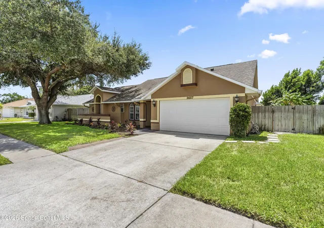 Photo 4 of Single family home for sale at 3657 Whisperwood Cir, Melbourne, FL 32901 | MLS# 1084889 | Listing updated on 2026-08-14