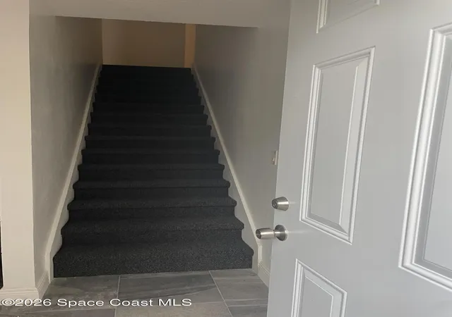 Listing Photo 5 - Condo for sale in building located at 2264 W New Hvn Ave, Melbourne, FL 32904