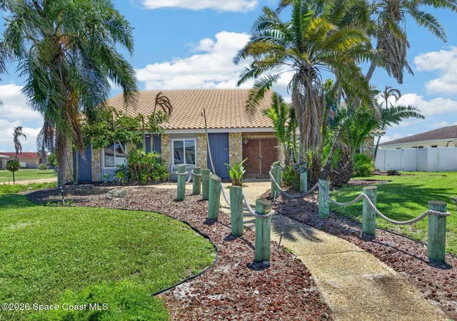 3rd image of 409 Red Sail Wy S, Satellite Beach, FL 32937 | MLS# 1085001