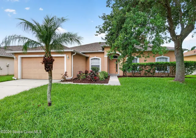 Photo 3 of Single family home for sale at 903 Del Mar Cir, Melbourne, FL 32904 | MLS# 1084839 | Listing updated on 2026-08-13