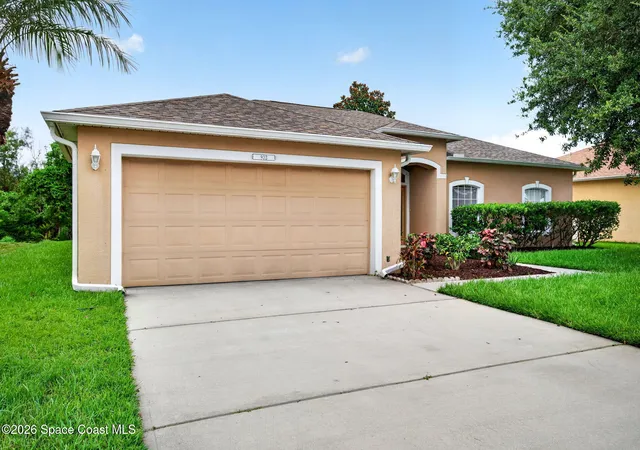 Photo 3 of Single family home for sale at 903 Del Mar Cir, Melbourne, FL 32904 | MLS# 1084839 | Listing updated on 2026-08-13