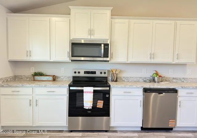 Photo 2 of Single family home for sale at 580 Durant St, Sebastian, FL 32958 | MLS# 1084834 | Listing updated on 2026-08-13