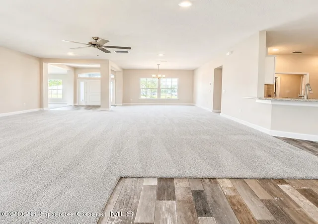 Photo 3 of Single family home for sale at 666 Tulip Dr, Sebastian, FL 32958 | MLS# 1084841 | Listing updated on 2026-08-13