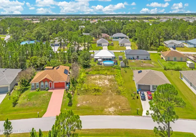 1st image of 1358 Tordira St Se, Palm Bay, FL 32909 | MLS# 1085067