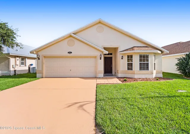 Photo 2 of Single family home for sale at 4811 Decatur Cir, Melbourne, FL 32934 | MLS# 1084995 | Listing updated on 2026-08-31