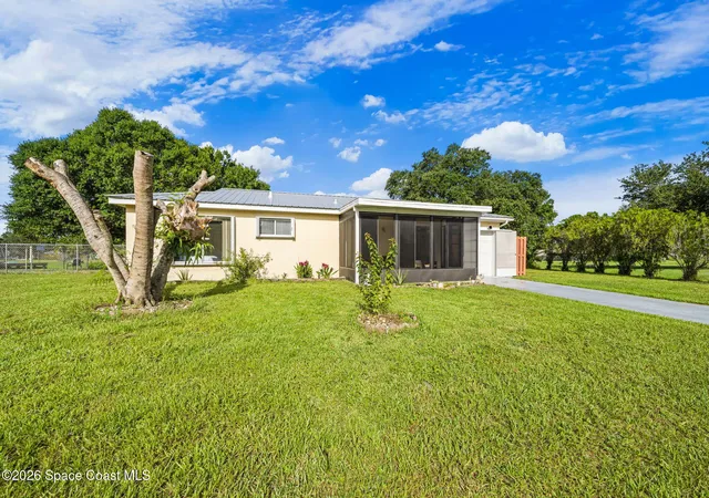 Photo 3 of Single family home for sale at 1038 Hooper Ave Ne, Palm Bay, FL 32905 | MLS# 1084935 | Listing updated on 2026-09-02