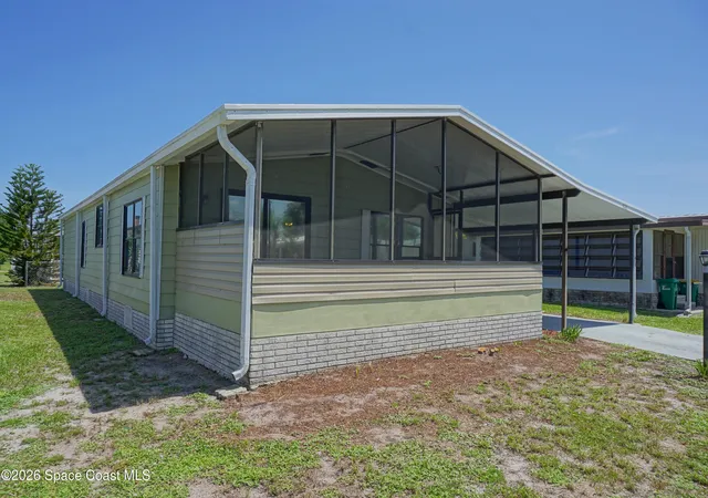 Photo 3 of Manufactured home for sale at 434 Royal Tern Dr, Sebastian, FL 32976 | MLS# 1085015 | Listing updated on 2026-09-18