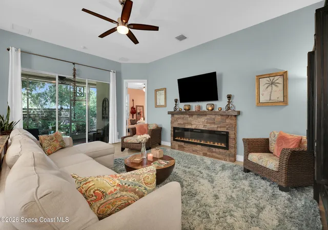 Photo 3 of Single family home for sale at 7414 Oakridge Pl, Vero Beach, FL 32966 | MLS# 1085055 | Listing updated on 2026-10-06