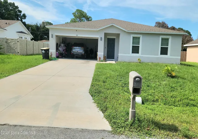 Photo 2 of Single family home for sale at 1051 Pope St Nw, Palm Bay, FL 32907 | MLS# 1085103 | Listing updated on 2026-09-19