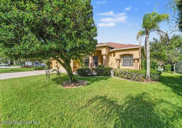 Photo 2 of Single family home for sale at 1630 Wilmington Dr, Melbourne, FL 32940 | MLS# 1085133 | Listing updated on 2026-09-14