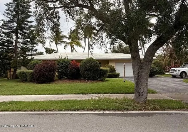 1st image of 2600 Ne 36th St, Lighthouse Point, FL 33064 | MLS# 1085125