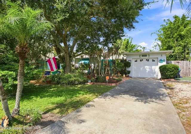 Photo 1 of Single family home for sale at 2202 Hyde Pkwy, Melbourne, FL 32901 | MLS# 1085159 | Listing updated on 2026-08-16
