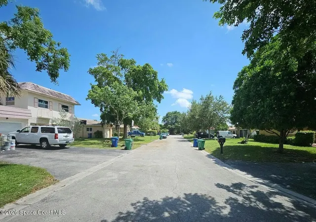 4th image of 3933 Nw 81St Ter, Coral Springs, FL 33065 | MLS# 1085151