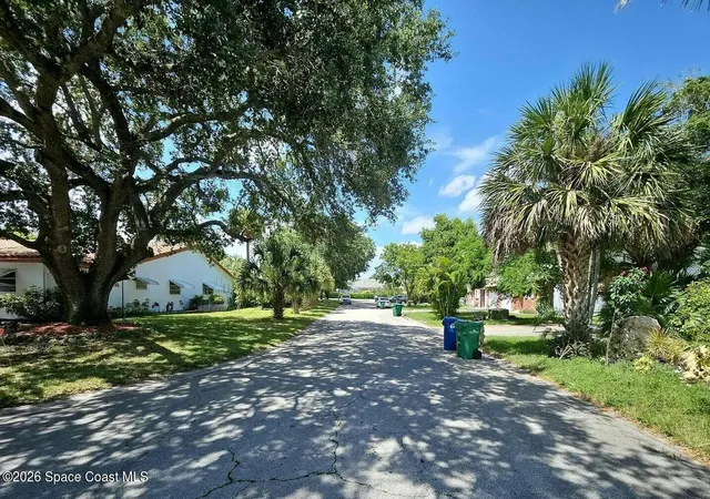 5th image of 3933 Nw 81st Ter, Coral Springs, FL 33065 | MLS# 1085151