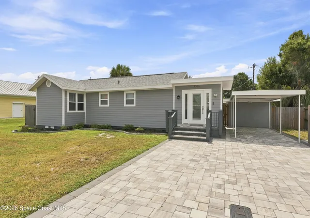 Single family home for sale at 2566 Spence Dr NE, Palm Bay, FL 32905 | MLS# 1085451